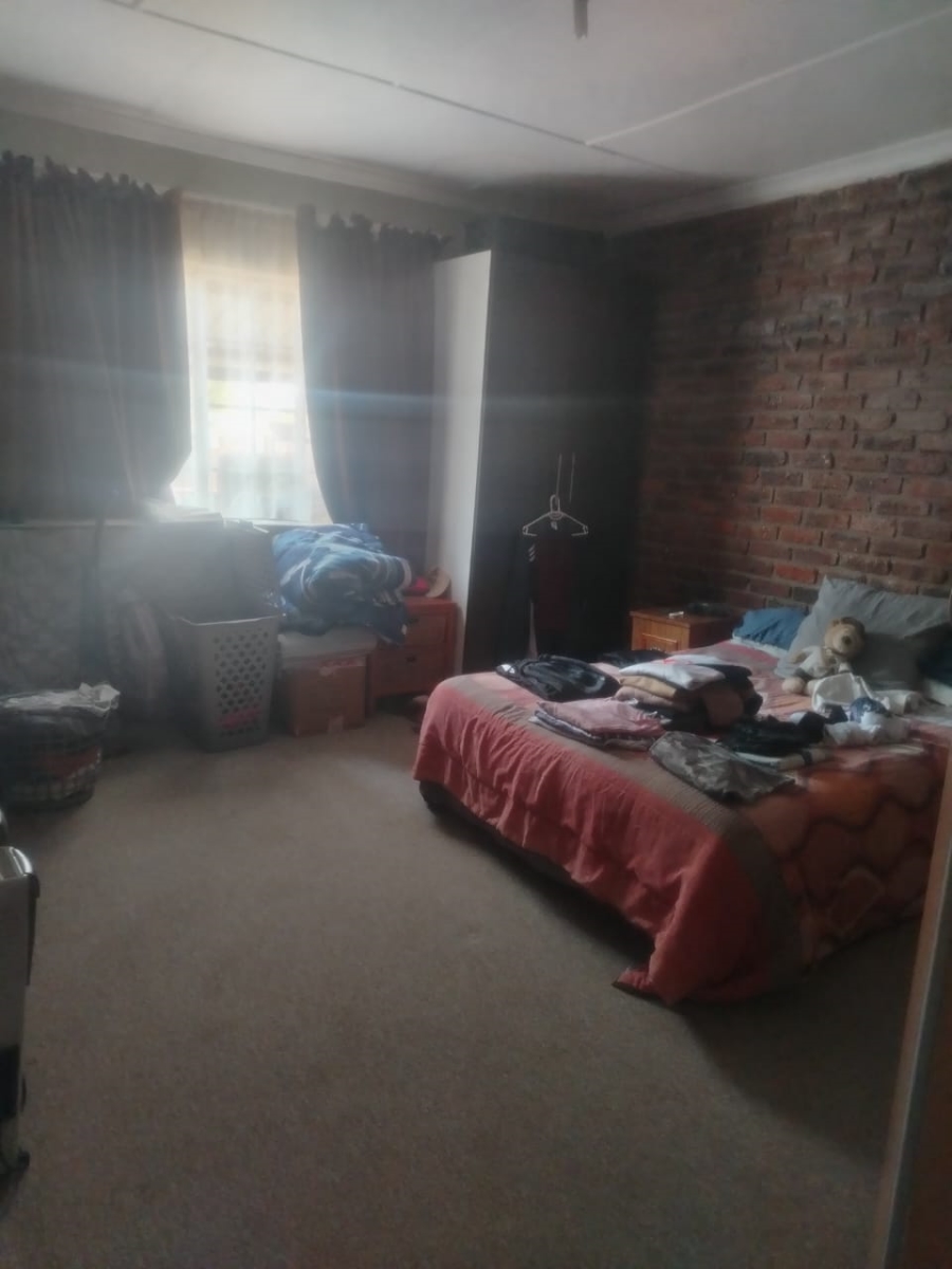 3 Bedroom Property for Sale in Ladybrand Free State